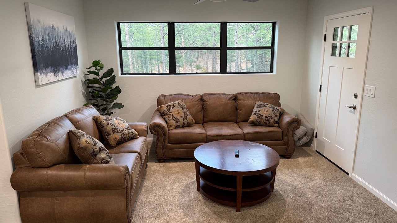 Photo of Livingroom in Sierra Pines