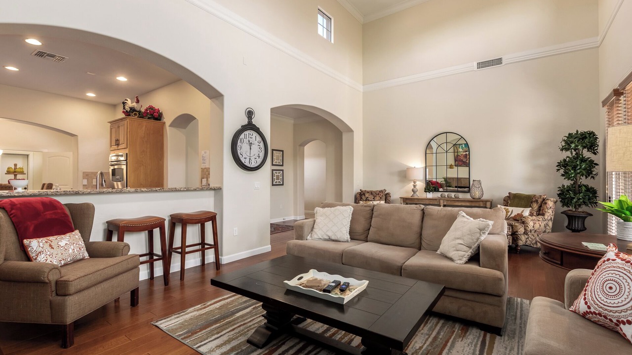Photo of Livingroom in Talon Retreat