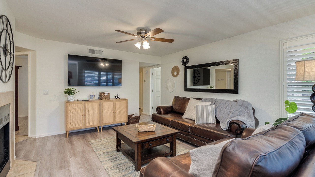 Photo of Livingroom in Tucson