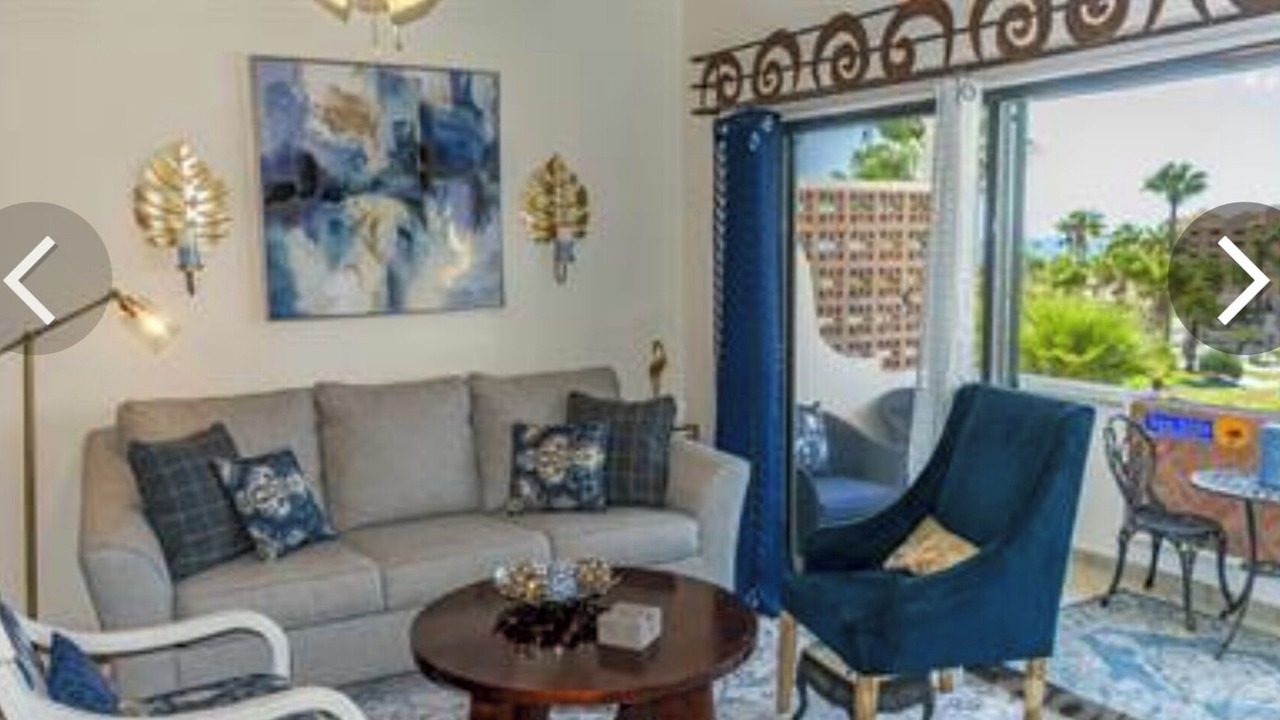 Photo of Livingroom in Sandy Beach