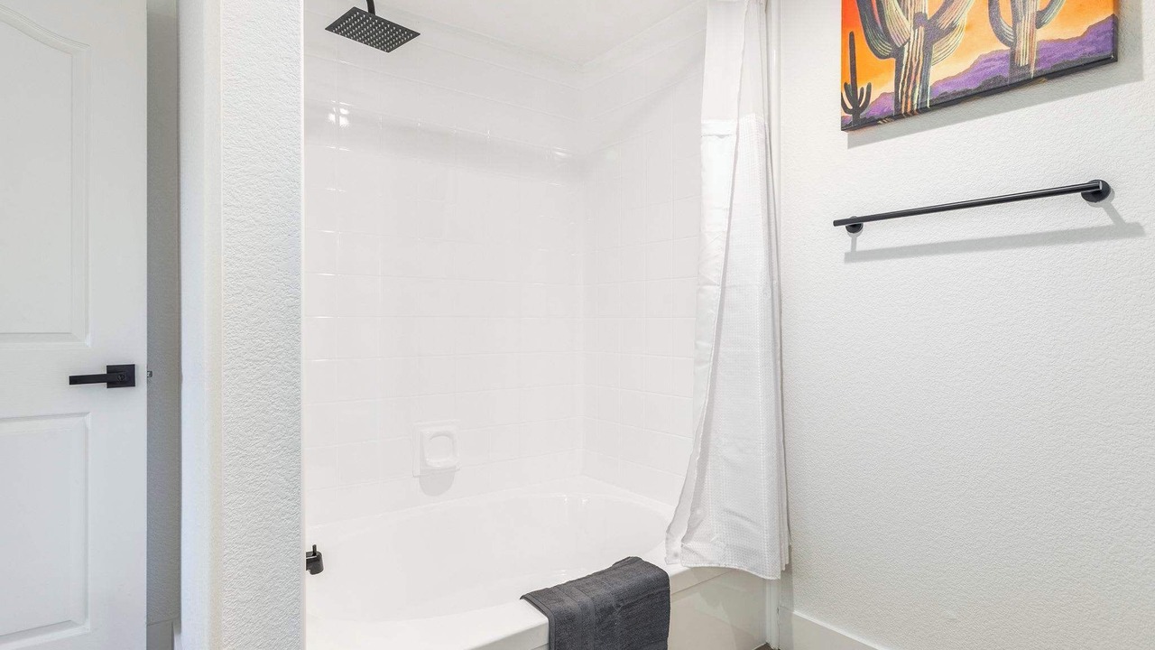 Photo of Bathroom in Desert Paradise Estates