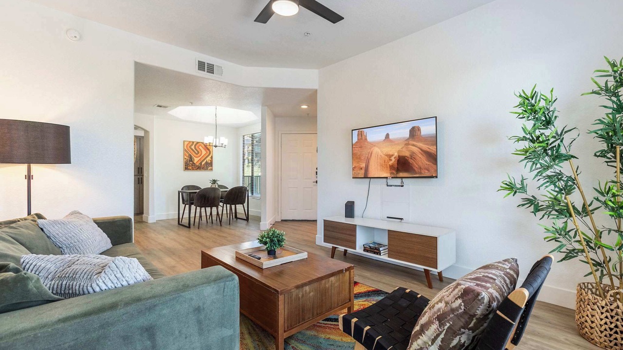 Photo of Livingroom in Desert Paradise Estates