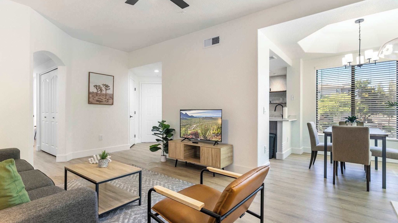 Photo of Livingroom in Desert Paradise Estates