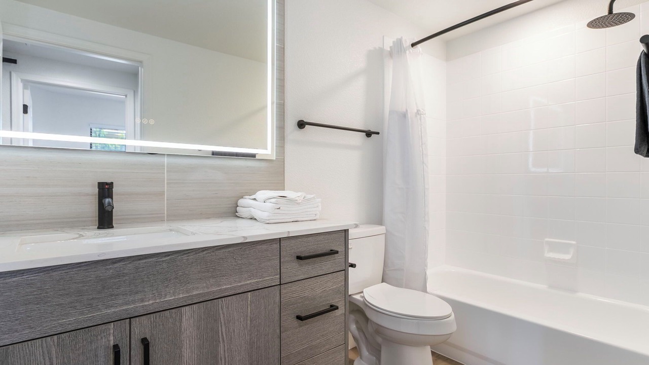 Photo of Bathroom in Desert Paradise Estates