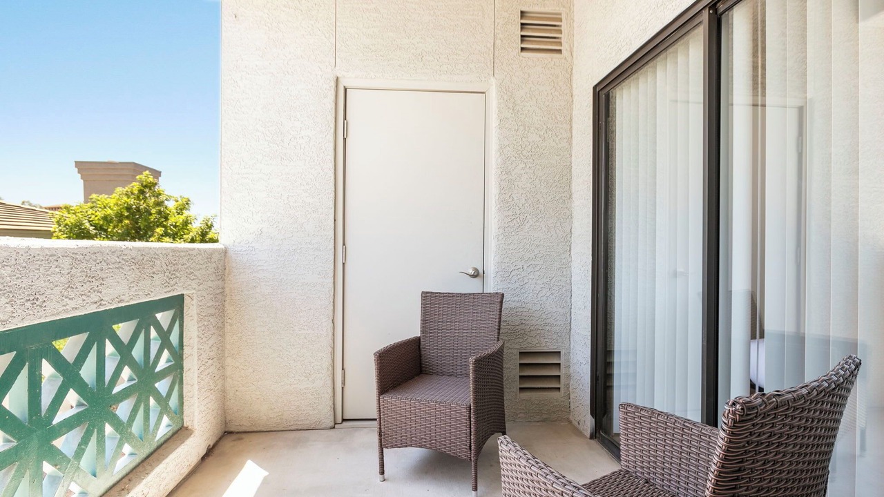 Photo of Patio Balcony in Desert Paradise Estates