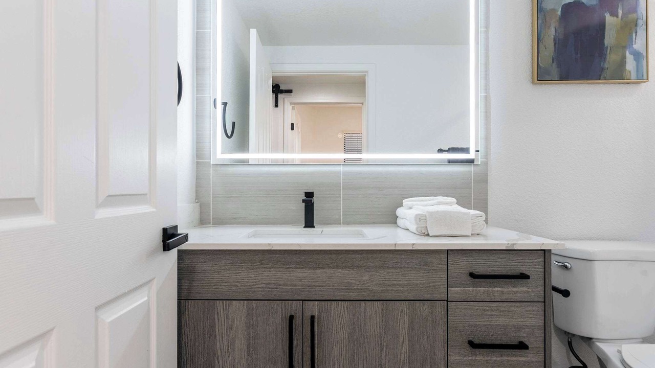 Photo of Bathroom in Desert Paradise Estates
