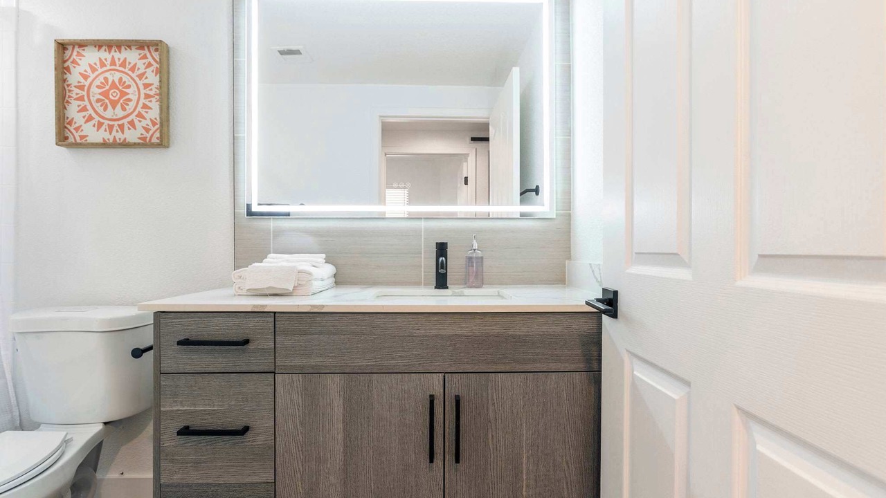 Photo of Bathroom in Desert Paradise Estates