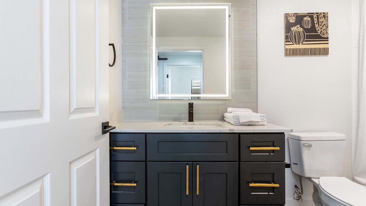 Photo of Bathroom in Desert Paradise Estates