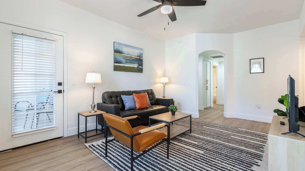 Photo of Livingroom in Desert Paradise Estates