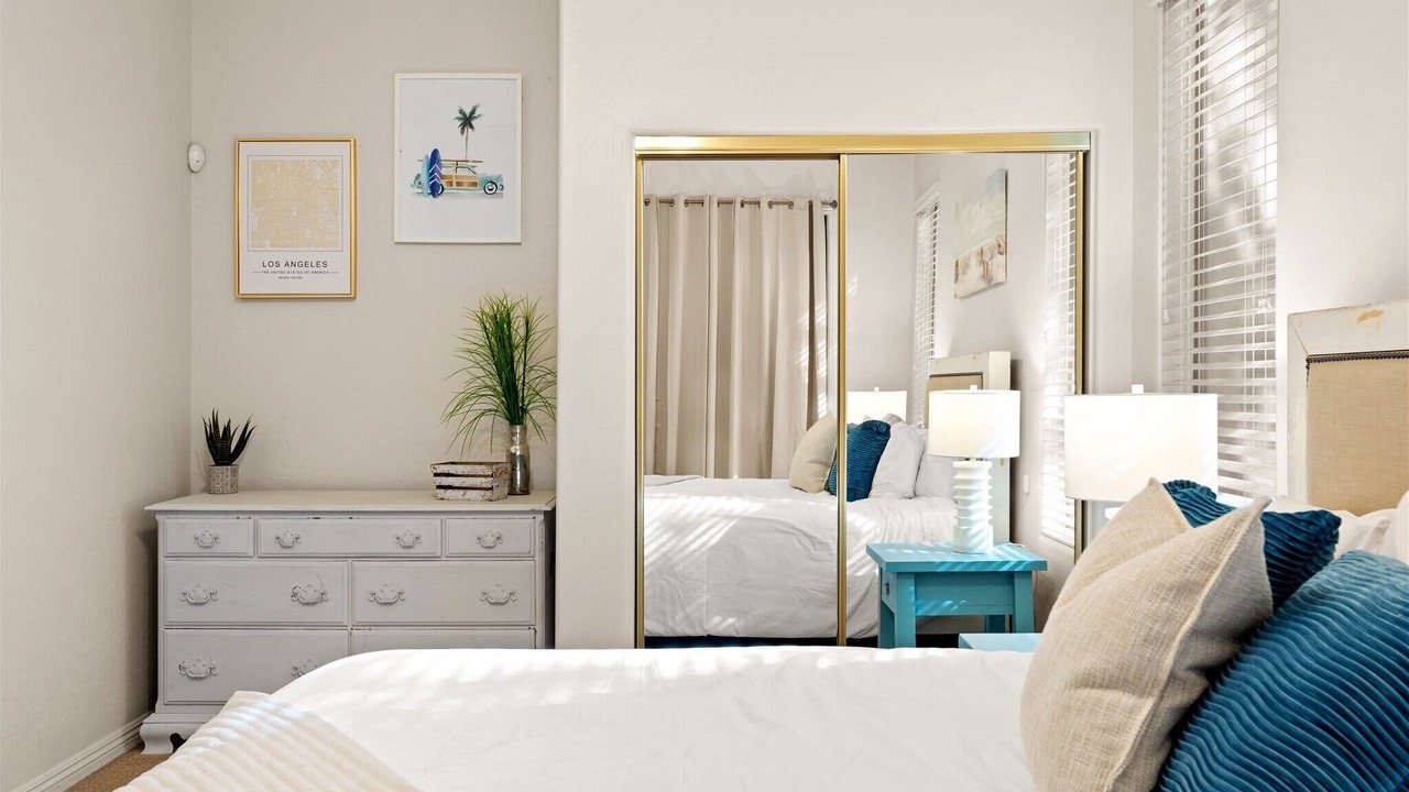 Photo of Bedroom in Rovey Farm Estates