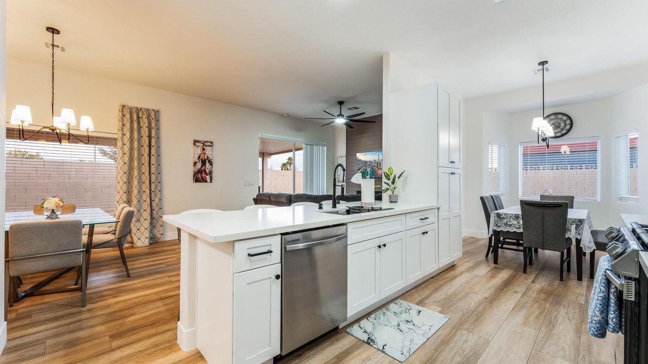 Photo of Kitchen in Canyon Gate