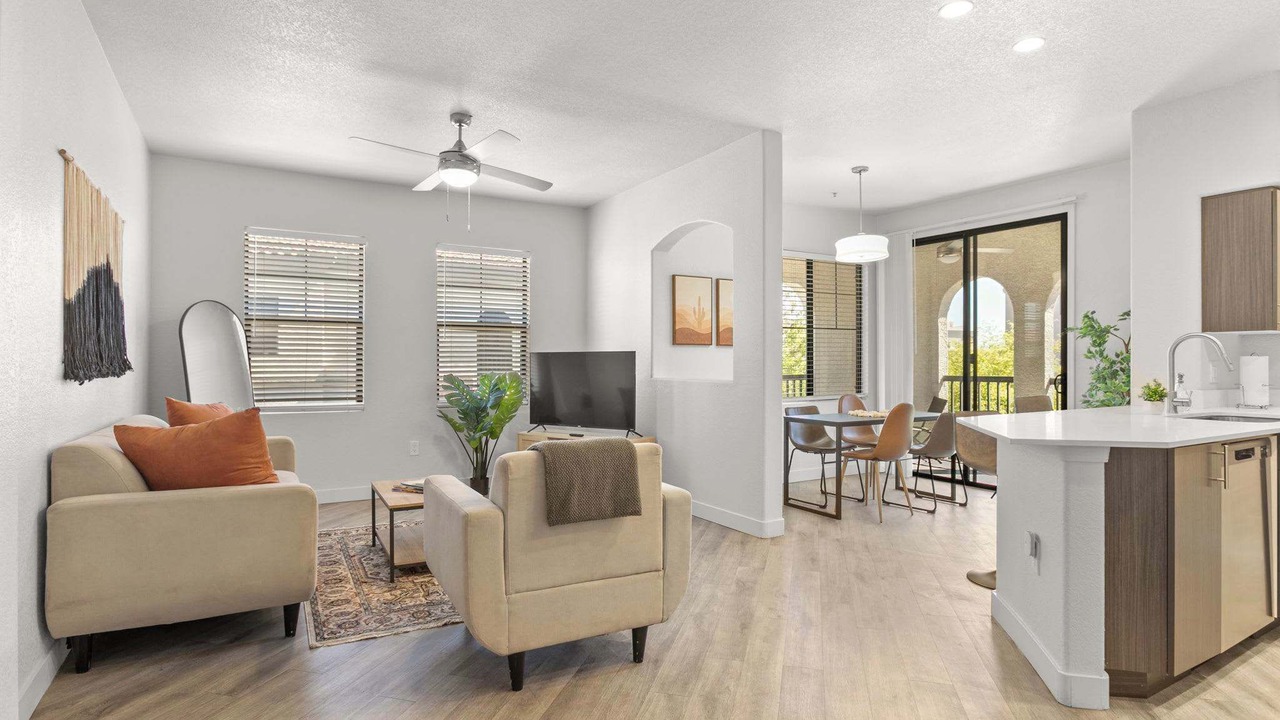 Photo of Livingroom in Glendale Sports and Entertainment District