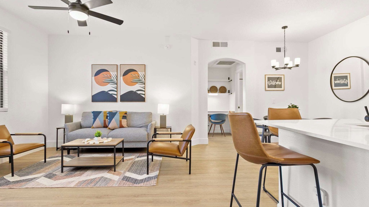 Photo of Livingroom in Glendale Sports and Entertainment District