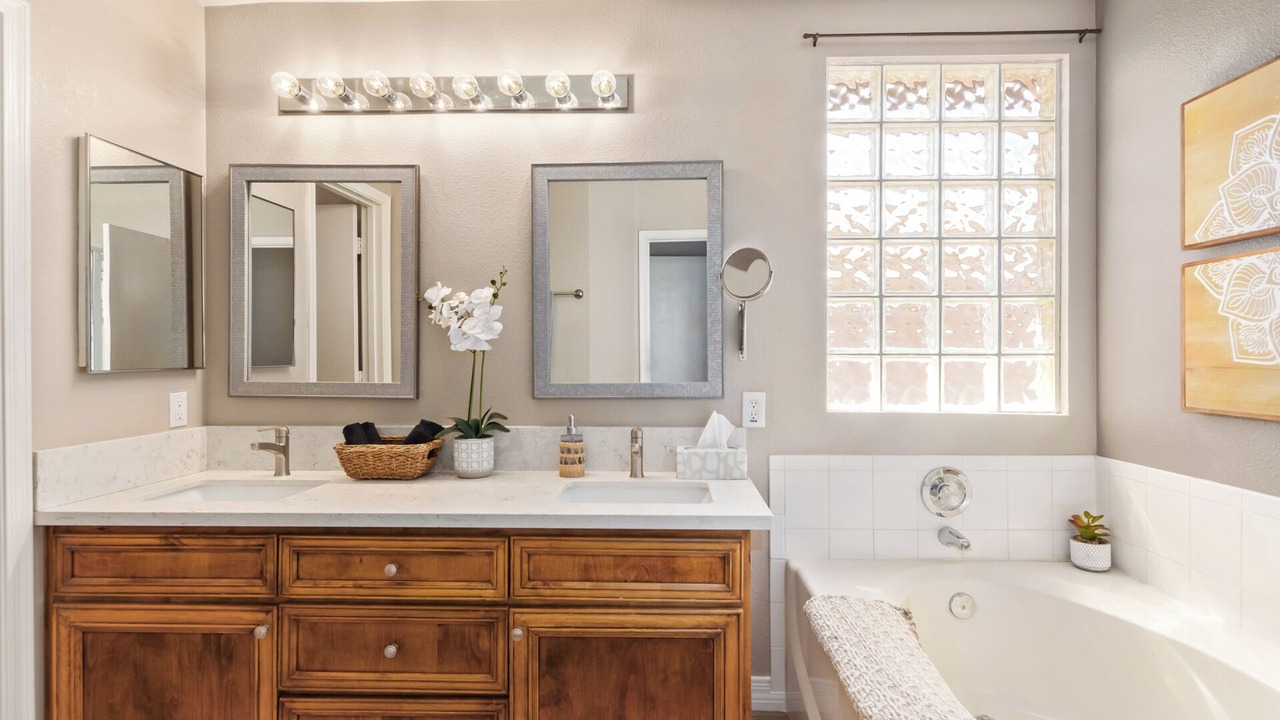 Photo of Bathroom in Arrowhead Ranch