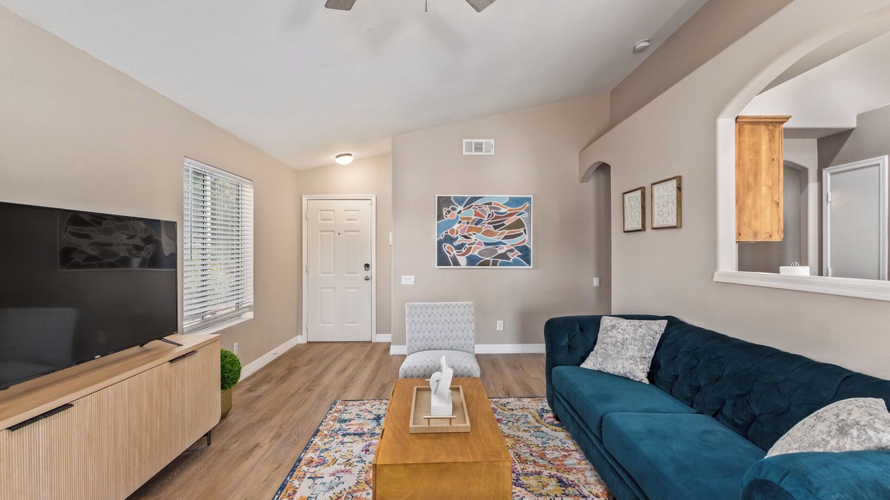 Photo of Livingroom in Arrowhead Ranch