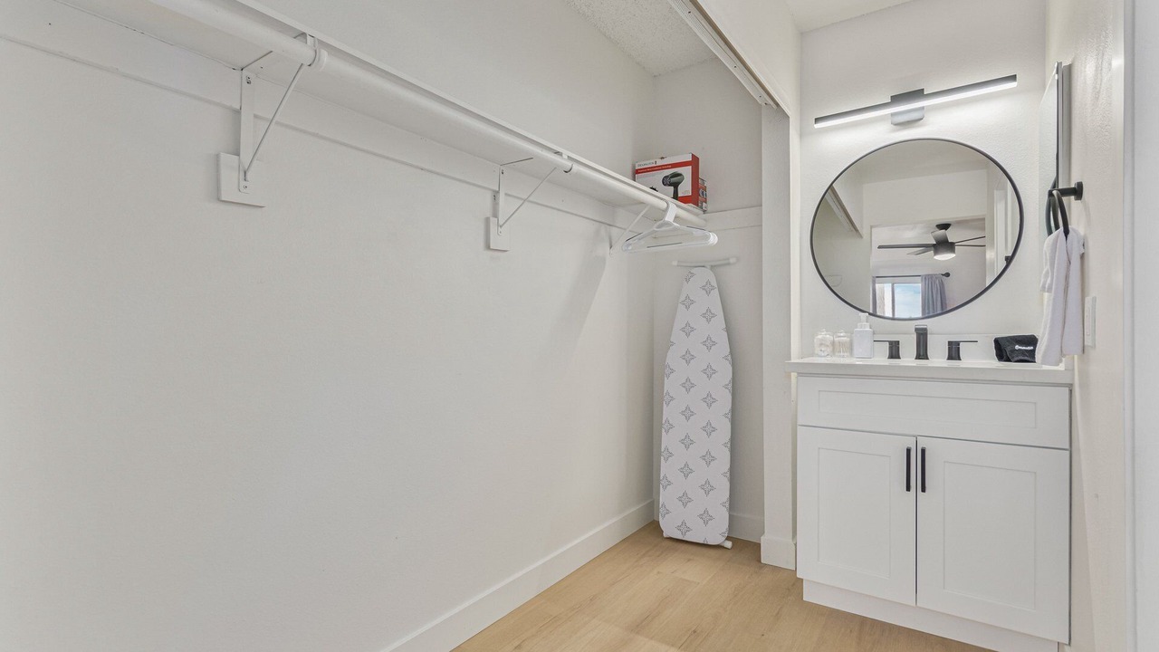 Photo of Bathroom in Village Grove