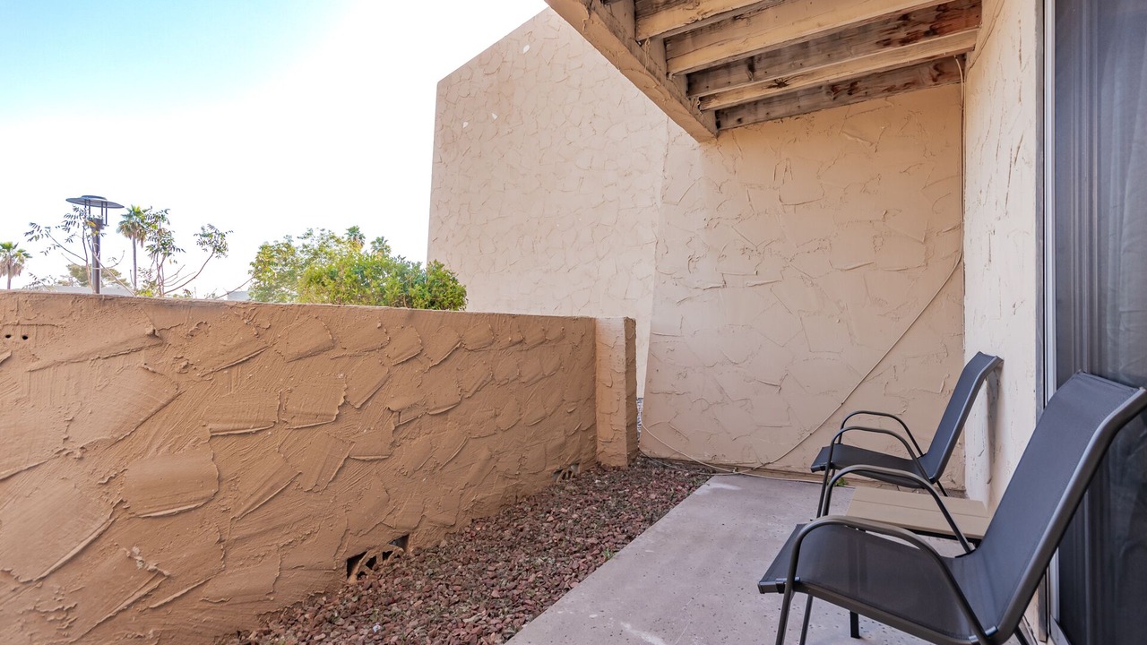 Photo of Patio Balcony in Village Grove