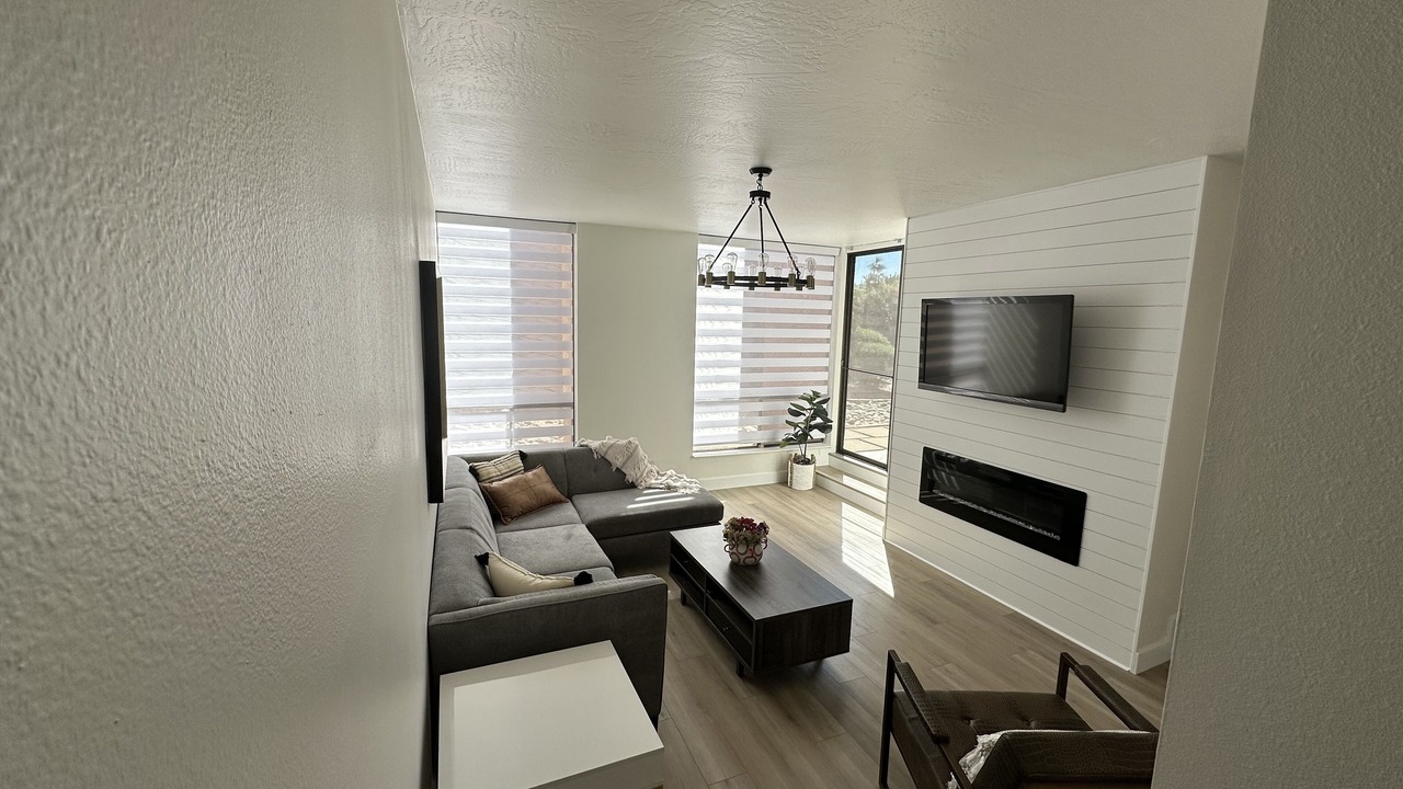 Photo of Livingroom in South Scottsdale