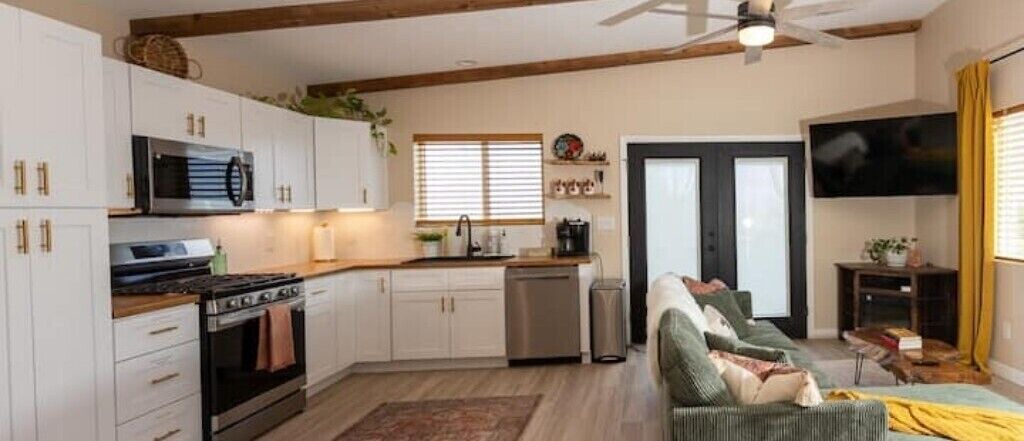 Photo of Kitchen in Del Cerro Estates