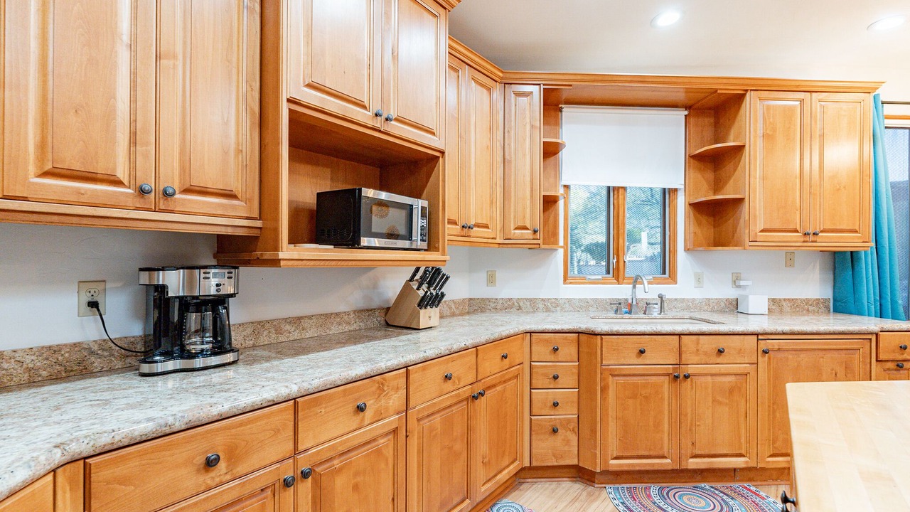 Photo of Kitchen in Suffolk Hills