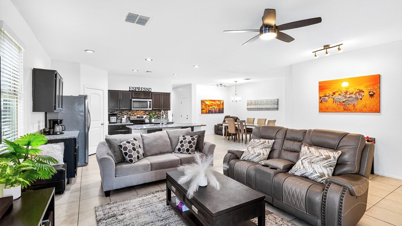 Photo of Livingroom in Maricopa