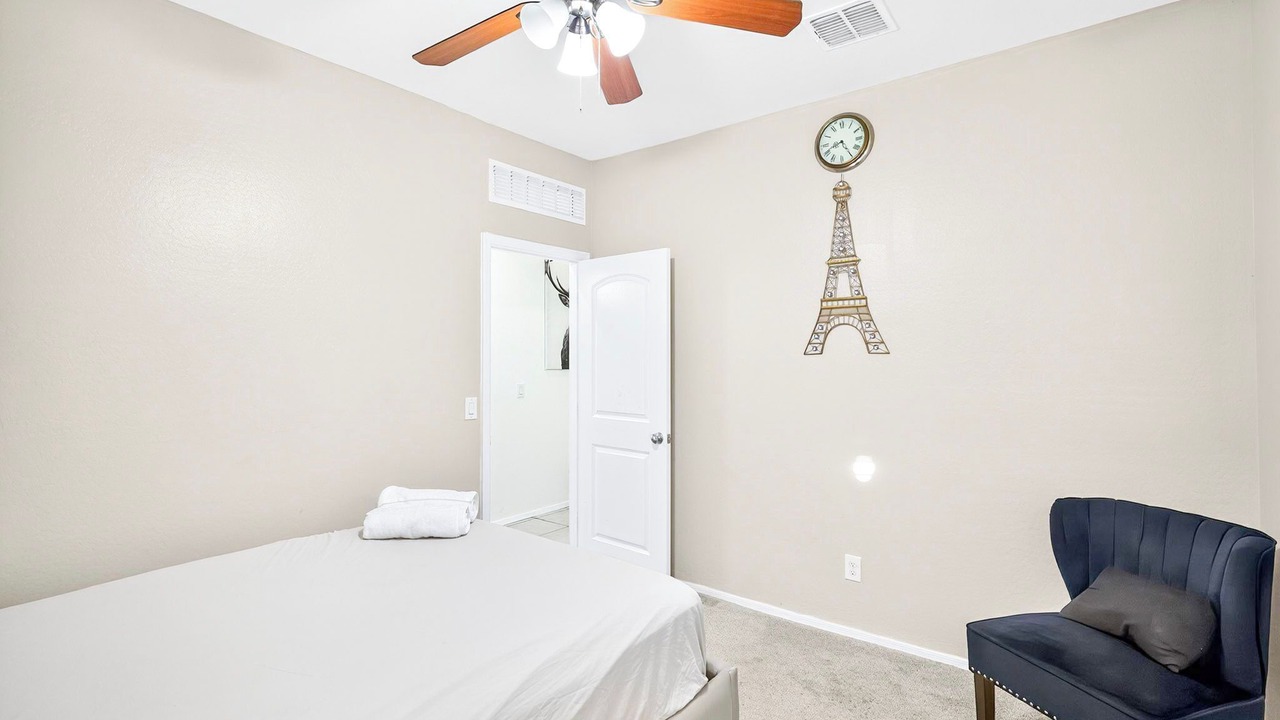 Photo of Bedroom in Maricopa