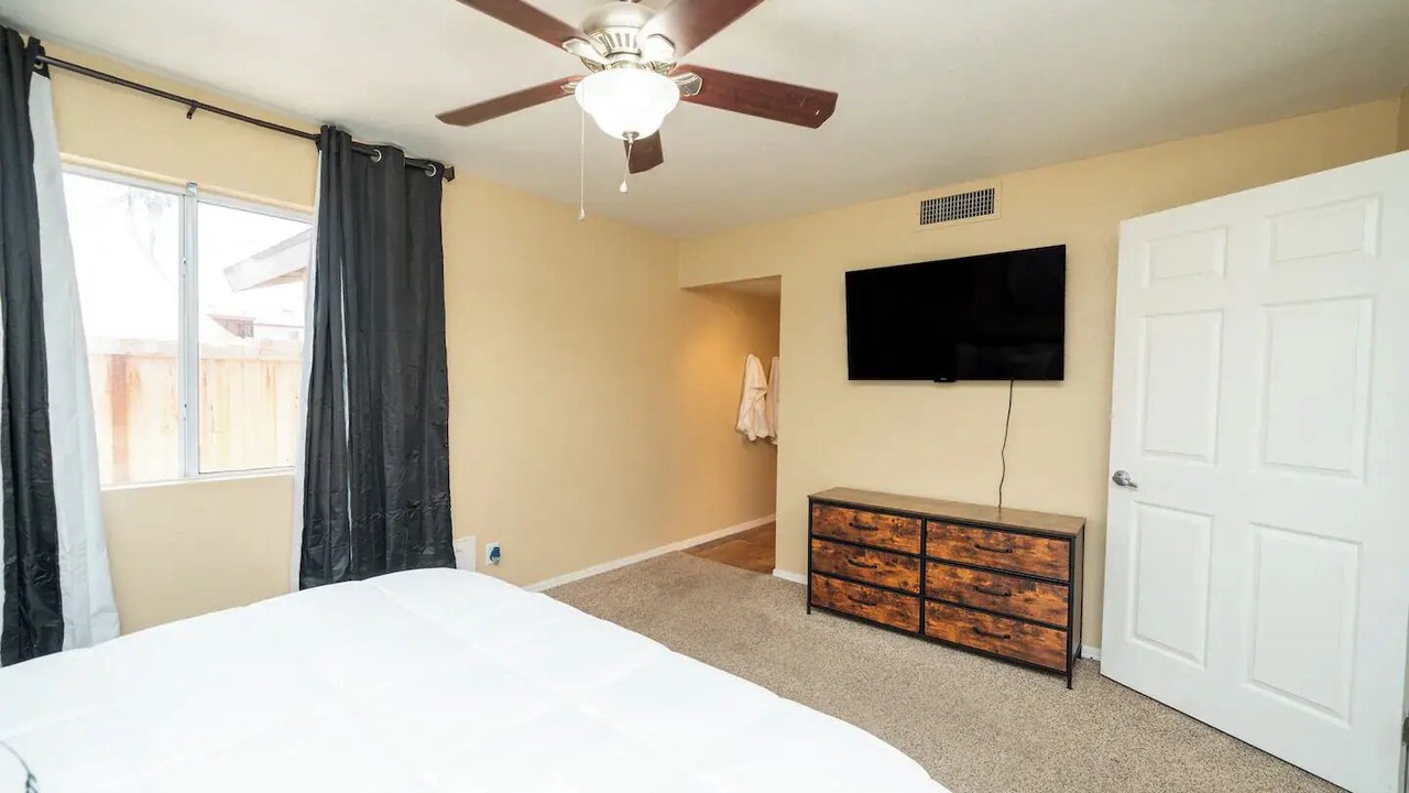 Photo of Bedroom in Lake Havasu City