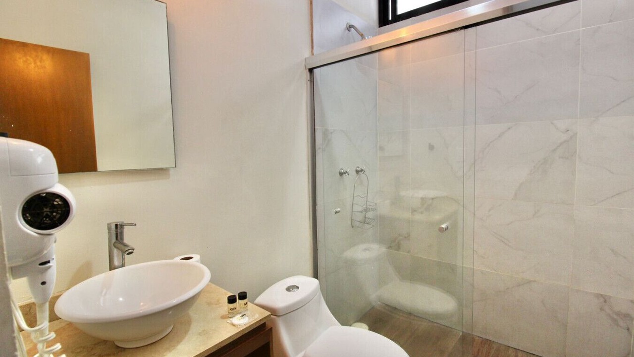 Photo of Bathroom in Ferrocarrilera