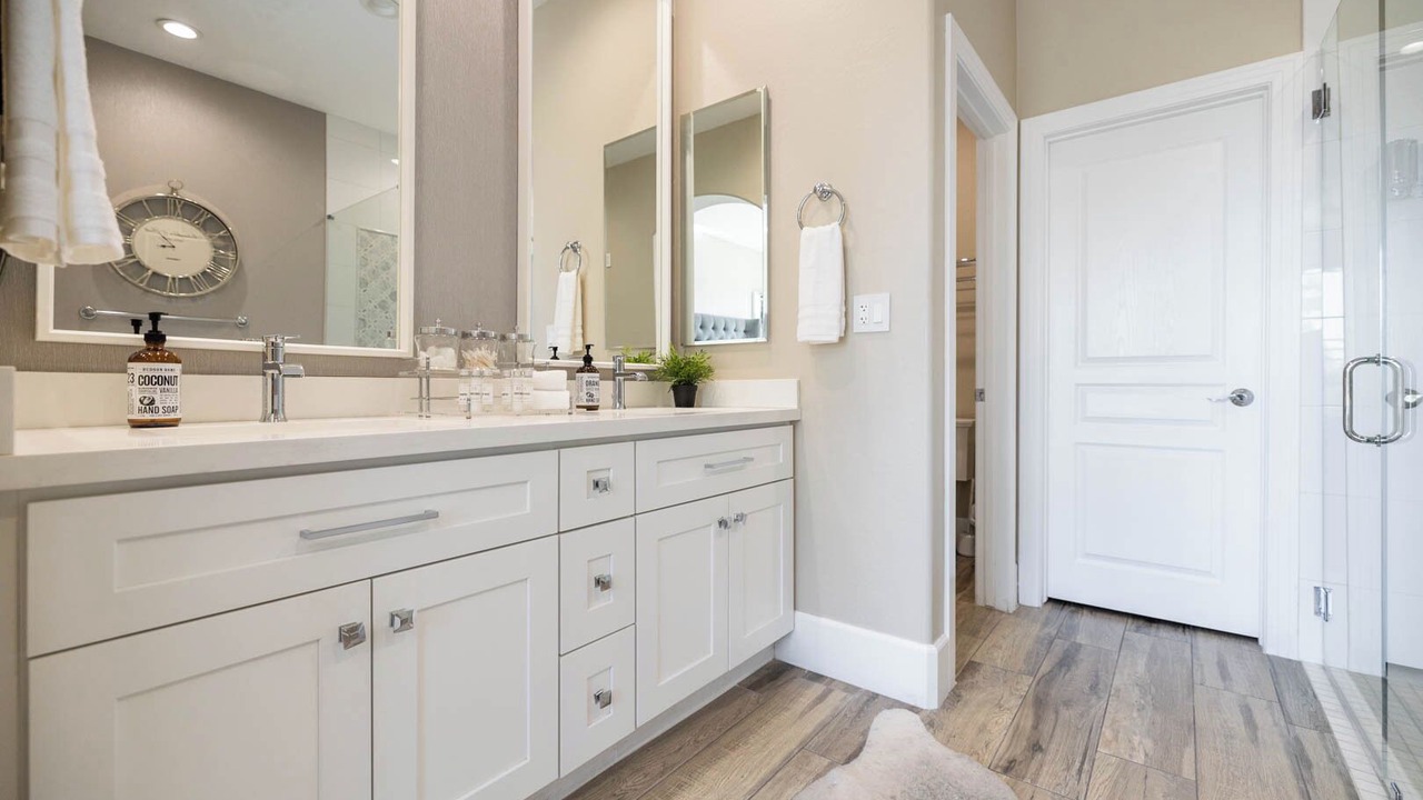 Photo of Bathroom in Talon Retreat