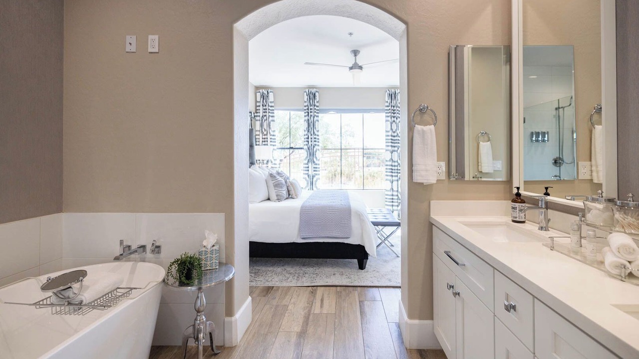 Photo of Bathroom in Talon Retreat