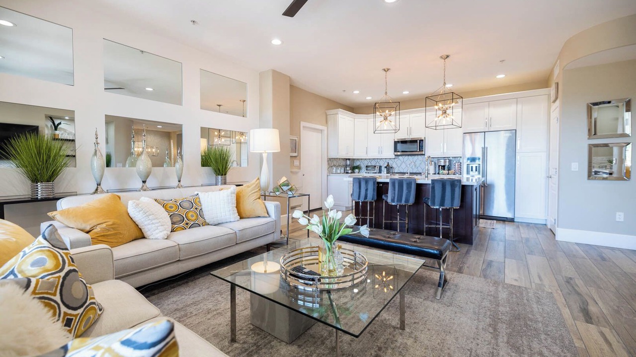 Photo of Livingroom in Talon Retreat