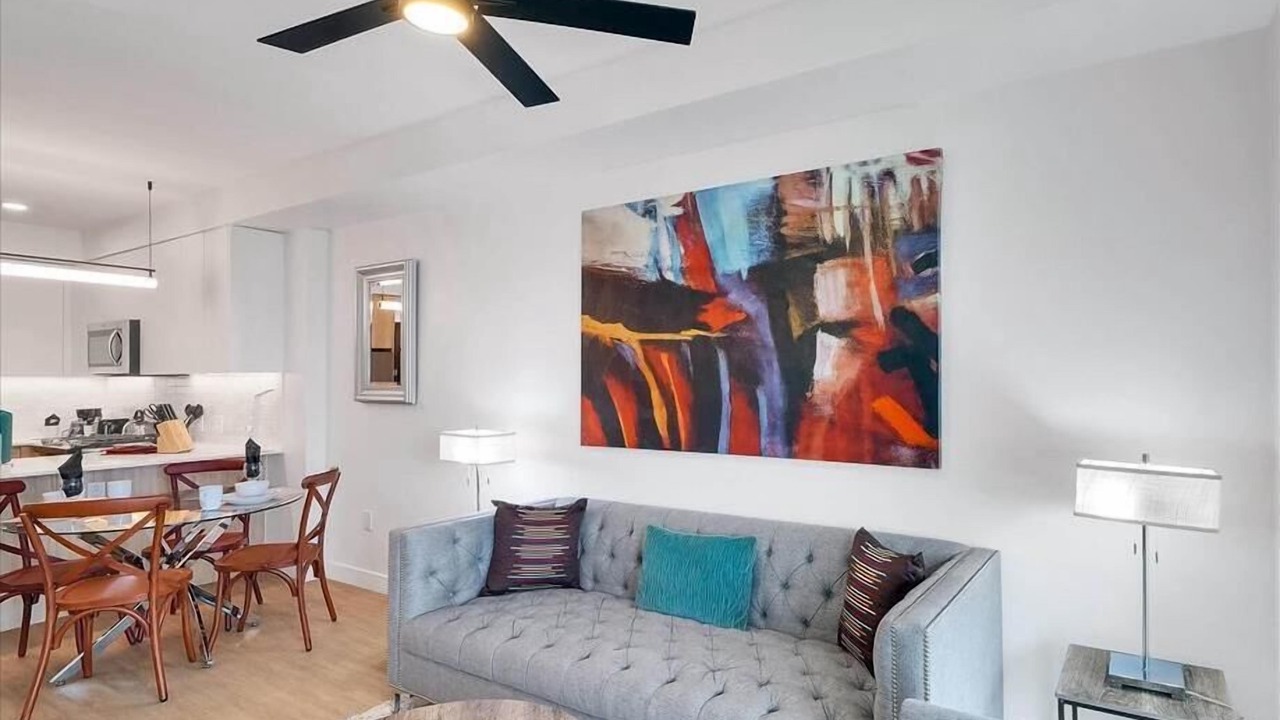 Photo of Bedroom in Evans Churchill