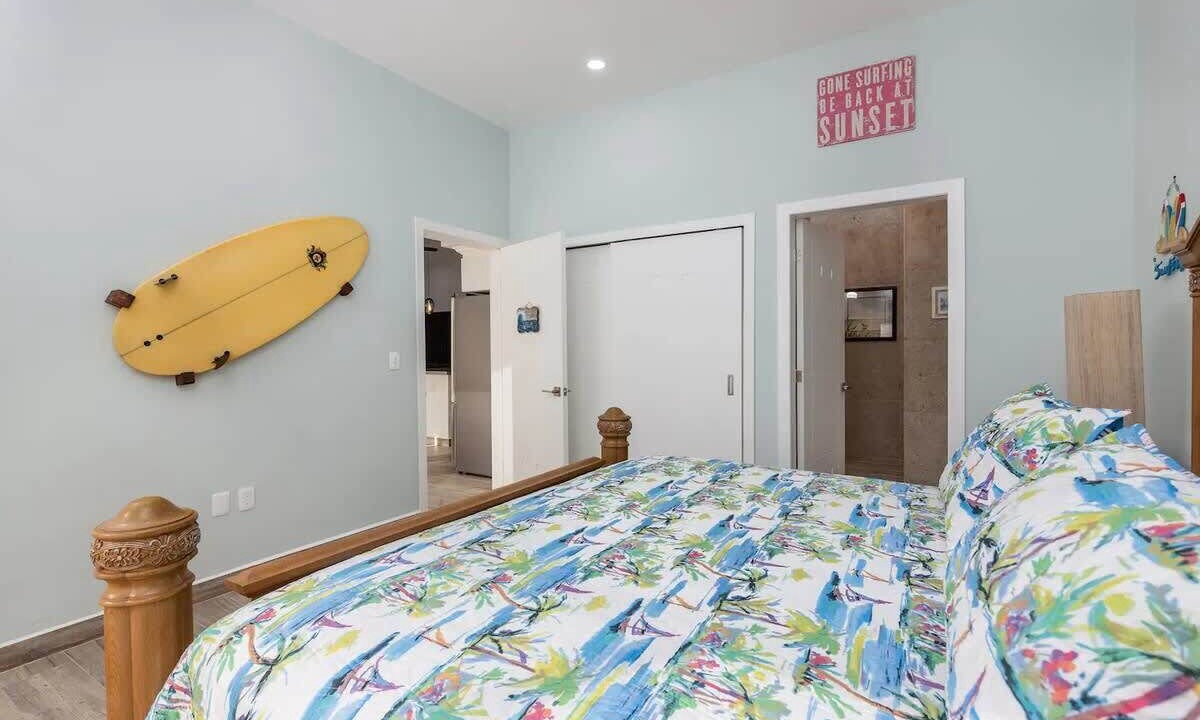 Photo of Bedroom in Laguna Shores