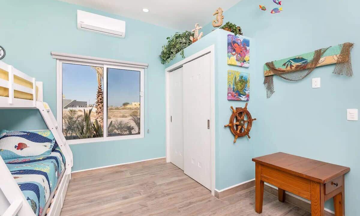 Photo of Bedroom in Laguna Shores