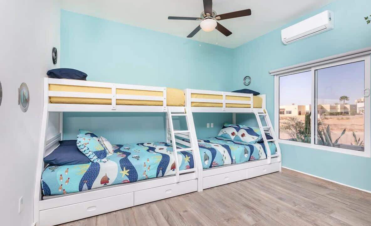 Photo of Bedroom in Laguna Shores