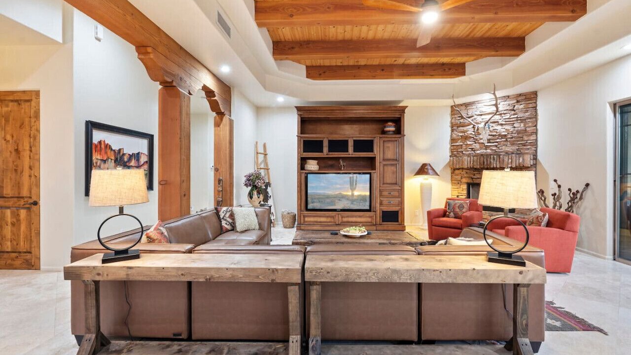 Photo of Livingroom in Rio Verde Foothills