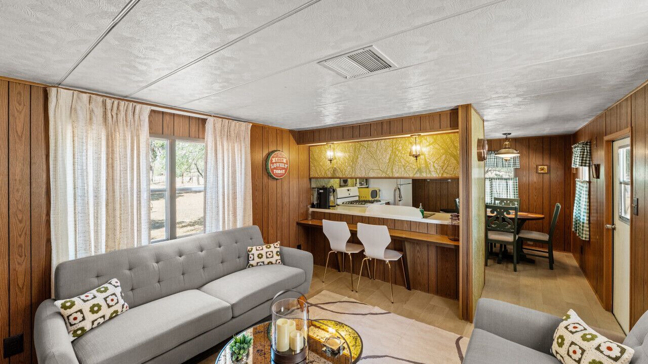 Photo of Livingroom in Sahuarita