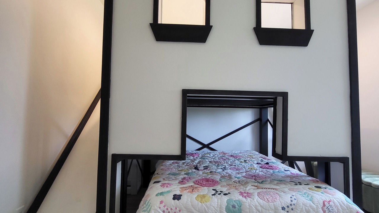 Photo of Bedroom in Northern Arizona University