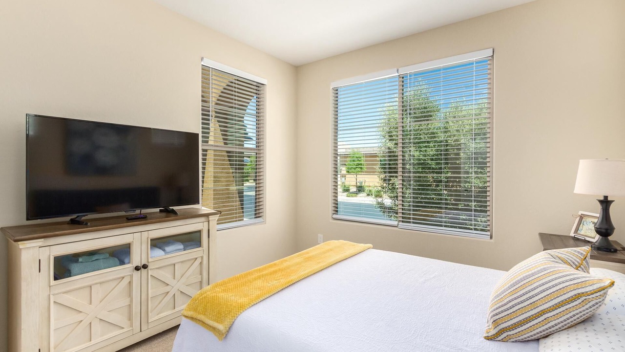 Photo of Bedroom in Encanterra