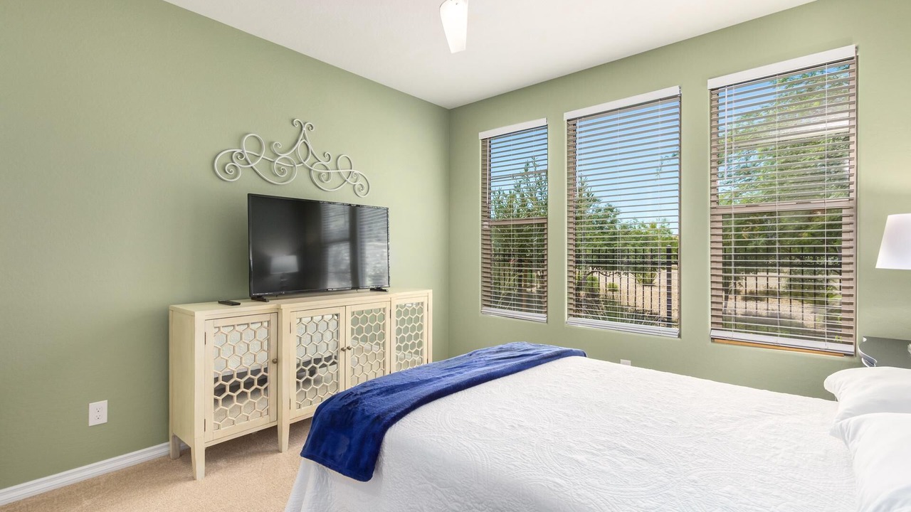 Photo of Bedroom in Encanterra