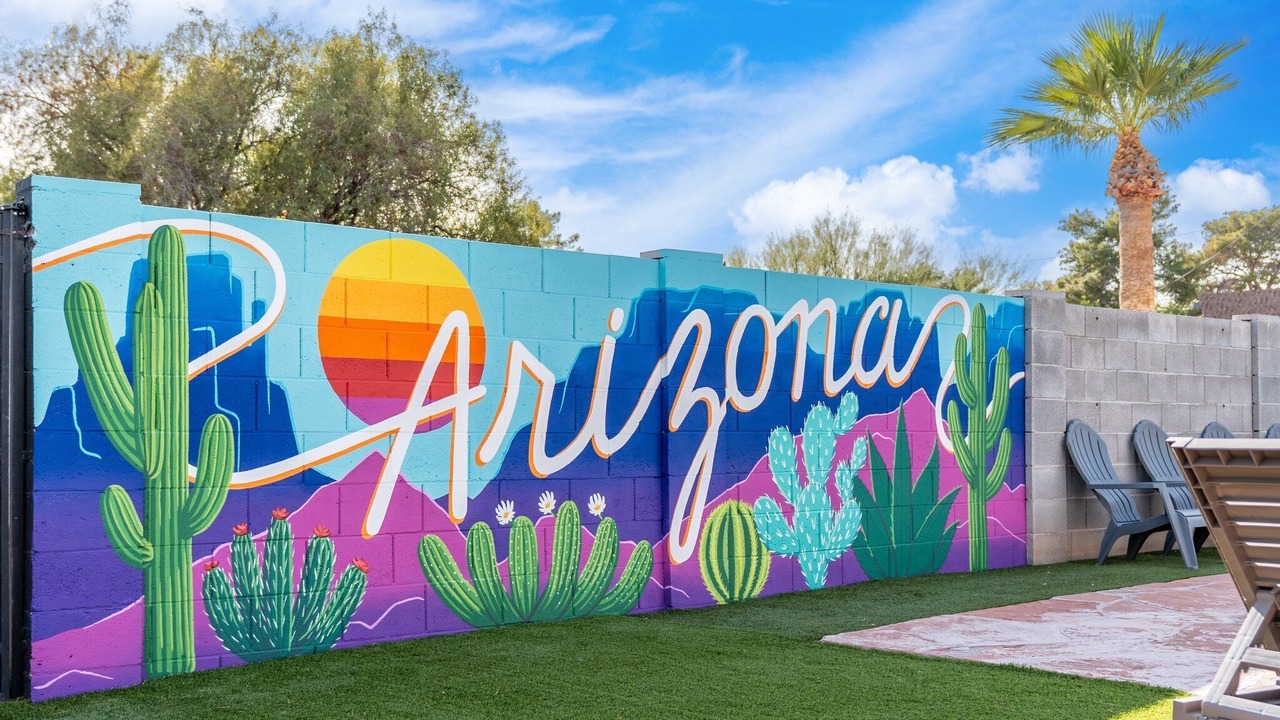 Photo of Outdoor in Paradise Valley Village