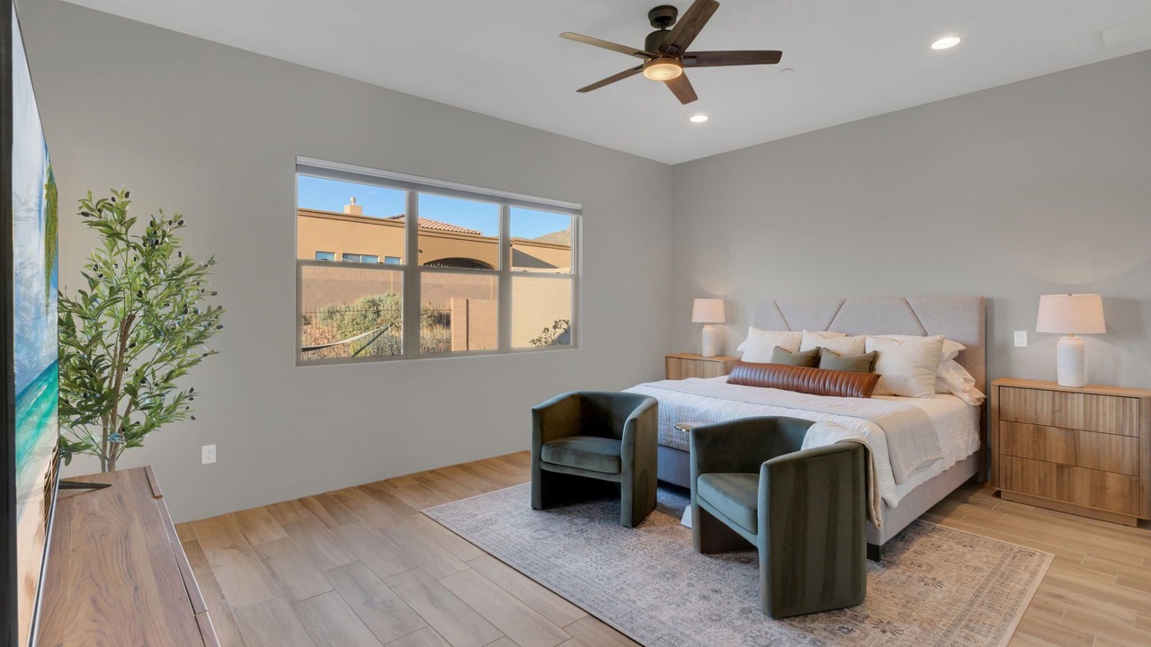 Photo of Bedroom in Dove Mountain