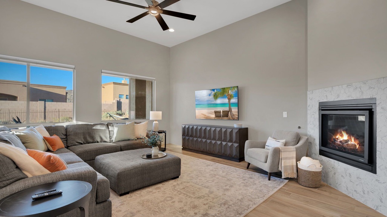 Photo of Livingroom in Dove Mountain