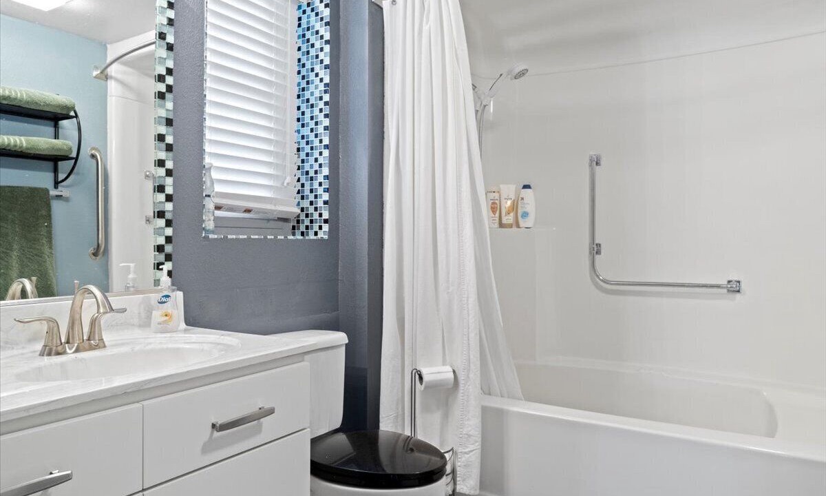 Photo of Bathroom in Sun City West