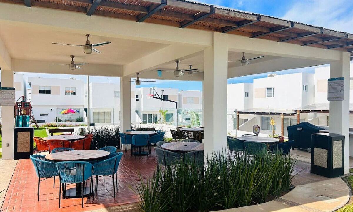 Photo of Outdoor in Cerritos