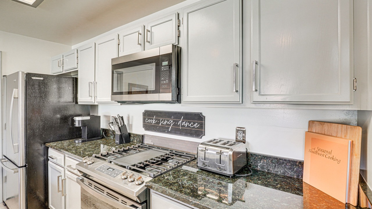 Photo of Kitchen in Starr Pass