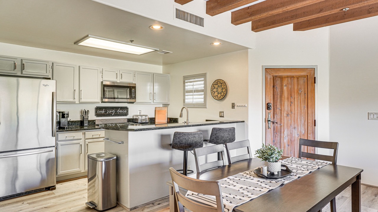 Photo of Kitchen in Starr Pass