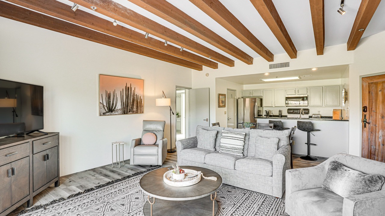 Photo of Livingroom in Starr Pass