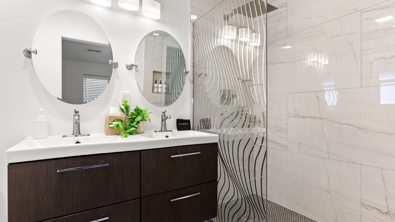 Photo of Bathroom in Peaceful Valley