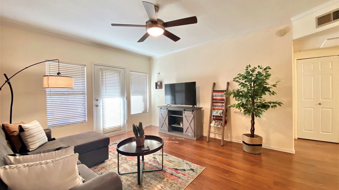 Photo of Livingroom in North Scottsdale